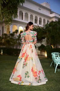 Georgette de style moderne avec imprimé floral avec bordure en dentelle Lehenga Choli Fabricant de Surat au taux le plus bas - Product Image 5