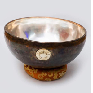 โบลิ่งทิเบตสีบรอนซ์สั่งซื้อจำนวนมากผลิตเสียงประสานที่เข้มข้นเหมาะสำหรับการพักผ่อนอย่างล้ำลึกและช่วงสติ - Product Image 4