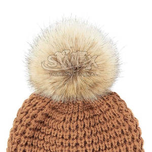 Winter Warm Knitted Bobble Beanie Hat Custom Logo Bobble Hat For Men And Women Custom Logo Bobble Beanie Hat - Product Image 4