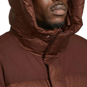 Chaqueta Acolchada con Capucha para Hombre, con Logotipo Personalizado de Alta Calidad, Cuello Alto, para la Temporada de Invierno, la Mejor Oferta al por Mayor, con Acabado Recubierto - Product Image 4