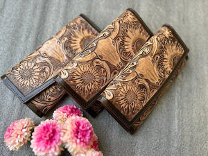 Nouvelle couverture de selle usinée à la main frange sac à franges et portefeuille en cuir usiné à la main de luxe de créateur ensemble combiné pour femmes - Product Image 3