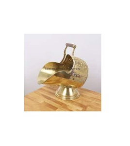 Seau à charbon décoratif en métal fini antique pour les cheminées domestiques, les feux de joie extérieurs, le camping et les grillades. - Product Image 1