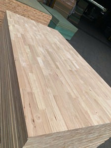 Tablero de madera maciza para juntas de dedo de alta calidad Uso en interiores Precio competitivo hecho en Vietnam - Product Image 1
