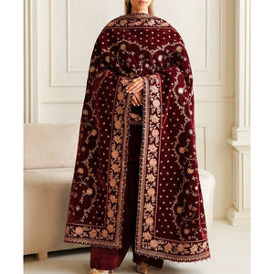 Chales de terciopelo fáciles de usar, servicio ODM elegante bordado, uso diario personalizado, material de terciopelo 100%, chal de terciopelo suave y ligero - Product Image 1