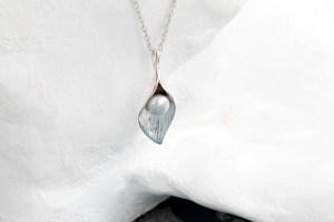 Moonstone <b>Necklace</b>, Rainbow Moonstone Droplet Pendant <b>Necklace</b>, Gemstone <b>Necklace</b>, June <b>Birthstone</b>, Handmade Pendant - Product Image 3