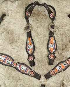 Juego de arreos ecuestres occidentales de cuero genuino de alta calidad, de moda, con incrustaciones impresas personalizables, cabezada y pechopetral, resistente al óxido. - Product Image 3