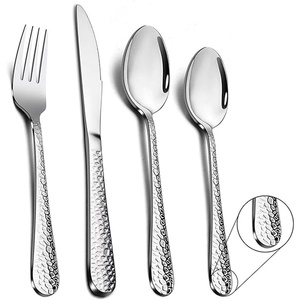 Juego de cubiertos de acero inoxidable de diseño martillado duradero con pulido de espejo para comidas diarias y ocasiones especiales - Product Image 1