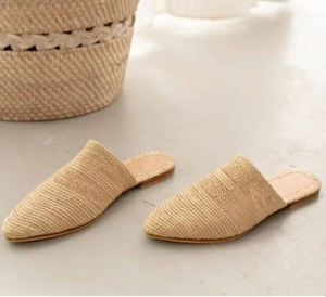 รองเท้าทำด้วยมือโมร็อกโกทำจากใยปาล์มธรรมชาติและฝ่าเท้าหนังจริง - Product Image 1