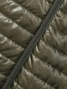 Chaquetas de Invierno Acolchadas para Hombre al por Mayor con Cuello Alto, Ropa Personalizable para Hombre de Fabricante Pakistaní, Chaqueta Acolchada - Product Image 5