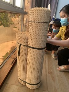 Rollo de ratán sintético de Vietnam de Grado Superior Material de correa de caña de plástico perfecto para el mercado minorista y de exportación 2025 - Product Image 6