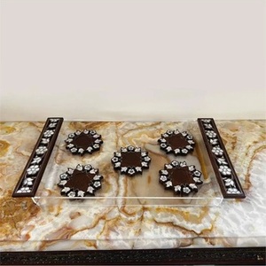 ถาดเสิร์ฟทำจากไม้และอะคริลิคพร้อมจานรองแก้วไม้เหมาะสำหรับช็อกโกแลตและอาหาร - Product Image 2