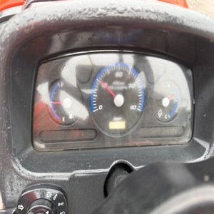 Tracteur compact 4x4 Kioti CK2810 28HP 2016 - Product Image 5