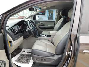 KIA SED0NA 2017 d'occasion, conduite à gauche/droite - Product Image 4