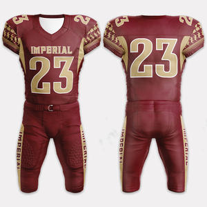 Conjunto sublimado de camiseta y pantalones de fútbol americano juvenil, diseñado a medida para la comodidad y el rendimiento durante los deportes de equipo - Product Image 4