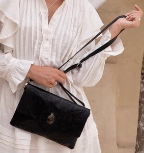 Sac à fermeture éclair fait main de style dame vintage avec grande pierre de labradorite véritable conception d'hirondelle noire entourant le cuir véritable - Product Image 2