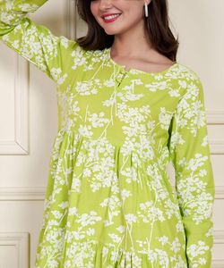 Exquisito vestido acampanado de algodón verde radio con drapeado elegante y moda para mujeres disponibles a granel - Product Image 3