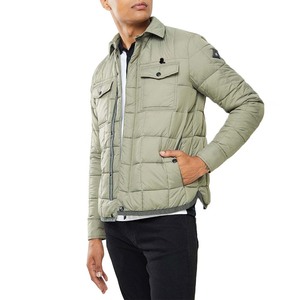 Chaqueta de Invierno Acolchada para Hombre, con Capucha y Cuello Alto, Diseño Impermeable y Acolchado, Personalizada de Alta Calidad - Product Image 1