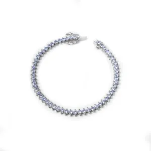 Bracelet tennis pour femme plaqué rhodium, zircon rond serti griffe, bijou classique et tendance pour mariage - Product Image 4