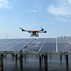 Drone de nettoyage industriel à bas prix Drone de lavage électrique pour fenêtre murale et façade avec système de pompe au sol haute pression - Product Image 1