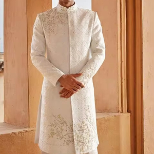 2024 boda seda Sherwani y pantalón conjunto hermoso bordado con cuentas de cristal y lentejuelas Dabka trabajo zapato a juego - Product Image 1