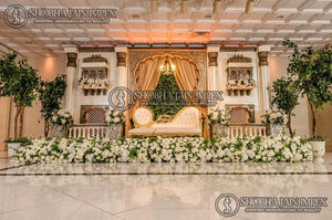 เวทีงานแต่งงานทรงโดมลอยฟ้าธีมสีน้ำเงินเย็น สไตล์ตะวันตก ตกแต่งด้วยดอกไม้สีขาว โครงสร้างพลาสติกเสริมใยแก้ว - Product Image 2