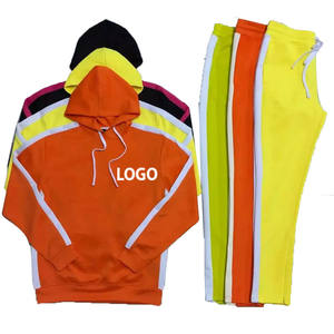 Survêtements pour hommes Multicolores Vêtements pour hommes Manches longues Entraînement et jogging Ensemble de survêtements pour hommes par Elegant Sports - Product Image 1