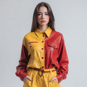 เสื้อหนังตัวหนังสือโอเวอร์ไซส์สำหรับผู้หญิงเสื้อหนังคอปกเปิดลงกระเป๋าหน้าอกเสื้อแฟชั่นสตรีทกลางแจ้ง - Product Image 1