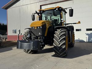 Tractor Usado JCBB Fastrac 4220 ICON con Tracción en las 4 Ruedas, 230HP, Transmisión por Engranajes, Larga Vida Útil, Maquinaria Agrícola - Product Image 2