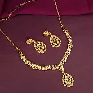 ชุดเครื่องประดับอินเดียสําหรับผู้หญิงผู้ผลิตชุบทองดอกไม้เค้นคอแต่งงานเค้นคอสร้อยคอวางห้อยเจ้าสาวต่างหูเครื่องประดับ - Product Image 3