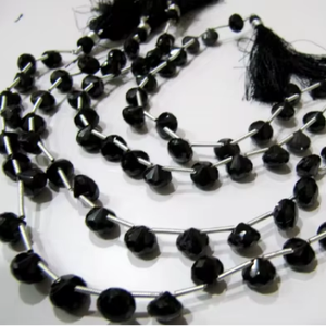 Perles de pierres précieuses naturelles en spinelle noire en forme d'oignon Rondelle à facettes de 5x6mm à 7x8mm de taille 8 pouces de long - Product Image 1