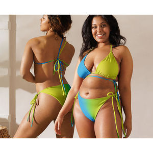 Bikini a Due Pezzi con Stampa Floreale e Frutta in Materiale Riciclato, Logo Personalizzabile, Reggiseno Push-Up, Taglie da XS a XL, Traspirante - Product Image 1