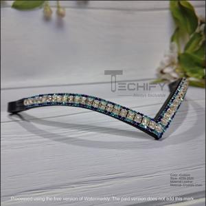 Elegante tocado de cuero en forma de V para caballos Diseño elegante con detalles de cristal para eventos ecuestres y uso de equitación - Product Image 4