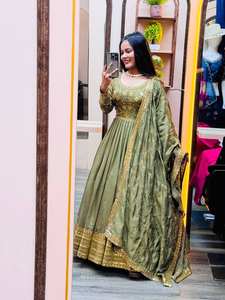 ชุดแฟนซีปาร์ตี้ดีไซน์เนอร์กับ dupatta - Product Image 4