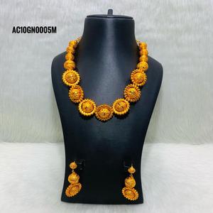 Nouvelle conception GALAM JEWELRY NOUVEAU Ensemble de colliers de bijoux - Product Image 1