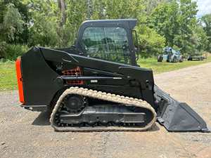 Chargeuse sur chenilles BOBCAT T550 d'occasion - Product Image 5