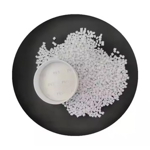 Résine PET de haute qualité/Qualité bouteille d'eau PET Chips - Product Image 6