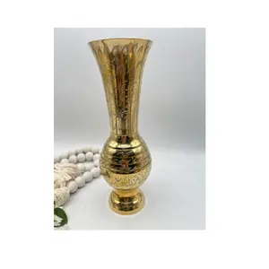 Luxury Style Casted Decorative Aluminum Vase Modern Brass Plated Flower Urn Vase Handcrafted Metal Table Top Decorative Vase
