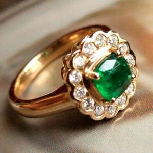 Anillo de Compromiso Mehrajudin Gems de Plata de Ley 925 Chapado en Oro con Esmeralda Vintage y Diamantes en Engaste de Puntas para Mujer, Bodas Indias - Product Image 6