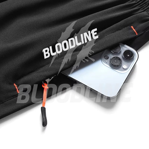 BLOODLINE INTERNATIONAL Short Bermuda décontracté pour homme en PU uni à taille mi-haute élastique avec poches - Product Image 3