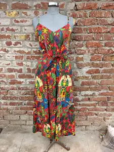 Robe longue bohème florale élégante pour femmes Robe d'été légère idéale pour les vacances à la plage Événements décontractés et journées détendues - Product Image 2