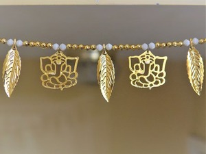 Ganesha Toran con hojas doradas, Bandhanwar de puerta india, regalo de Diwali, regalo de decoración de puerta bohemio de Diwali auspicioso, - Product Image 5