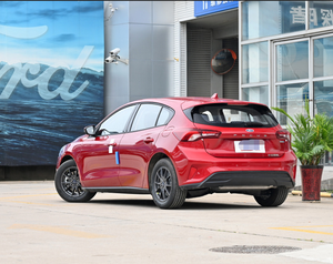 Voiture d'occasion en gros 0 km Fournisseur Chine Berline à essence Focus ST-Line Conduite à droite Sièges en cuir Caméra de recul Sans accident - Product Image 5