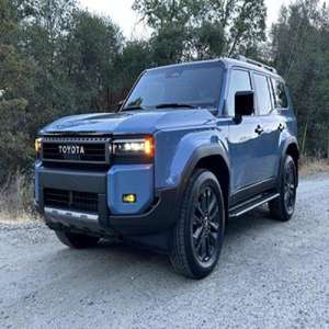 Vehículo Usado Limpio Land-Cruiser Base 2024 - Product Image 1