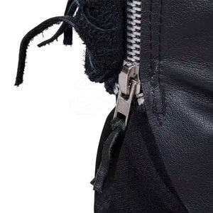 Nuevo diseño de cuero lavado Chaps para la venta en línea Tallas grandes Servicio OEM personalizado Hombres Chaps de cuero - Product Image 6