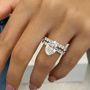 Anillo de Compromiso Clásico TISHYA DIAMOND, Plata de Ley 925, Chapado en Oro Rosa, Moissanita de Corte Brillante Redondo de 3.50 Quilates - Product Image 3