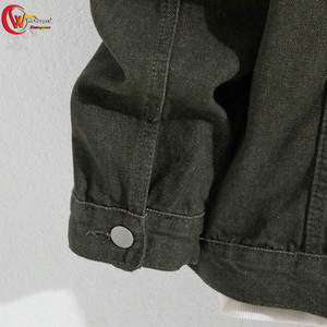 Vente en gros Logo personnalisé Veste en jean pour hommes en coton Veste d'hiver en jean respirante pour hommes pour l'extérieur - Product Image 5