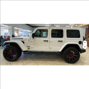 Jeep Wrangler SUV Usado en Excelentes Condiciones - Product Image 2