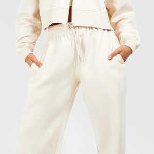 Ensemble de survêtement avec manches longues et fermeture éclair, prix de gros, design de haute qualité avec couleur unie, survêtement pour femmes à coupe courte 2026 - Product Image 3