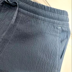 Pantalones Cortos de Algodón 100% con Cintura Media y Estilo Hip Hop para Hombre, con Costuras en Contraste, Cierre Elástico en la Cintura y Diseño Liso - Product Image 1