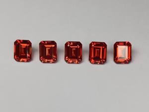 พลอยแซฟไฟร์สีส้มพัพพาราชชาคุณภาพสูง ผลิตในห้องปฏิบัติการ ขนาด 8x10 มม. รูปทรงแปดเหลี่ยม แบบสเต็ป/ทรงเอเมอรัลด์ น้ำหนัก 4.55 กะรัต สำหรับทำเครื่องประดับ - Product Image 6